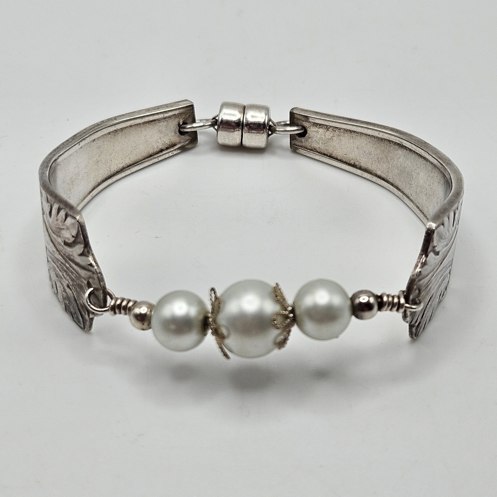VINTAGE Lady Esther Silver-plate Upcycled Flatware Magnetic Close Bracelet